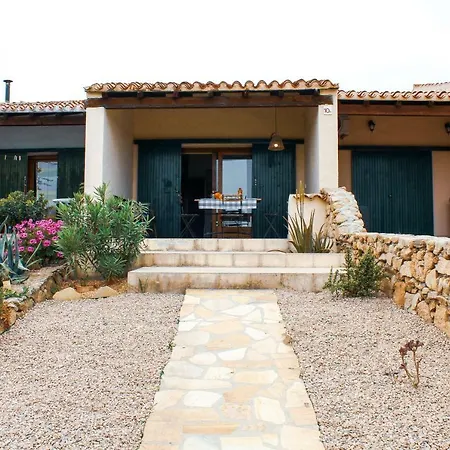 Sardegna Countryside Apt! Tennis & Pool Daire *
